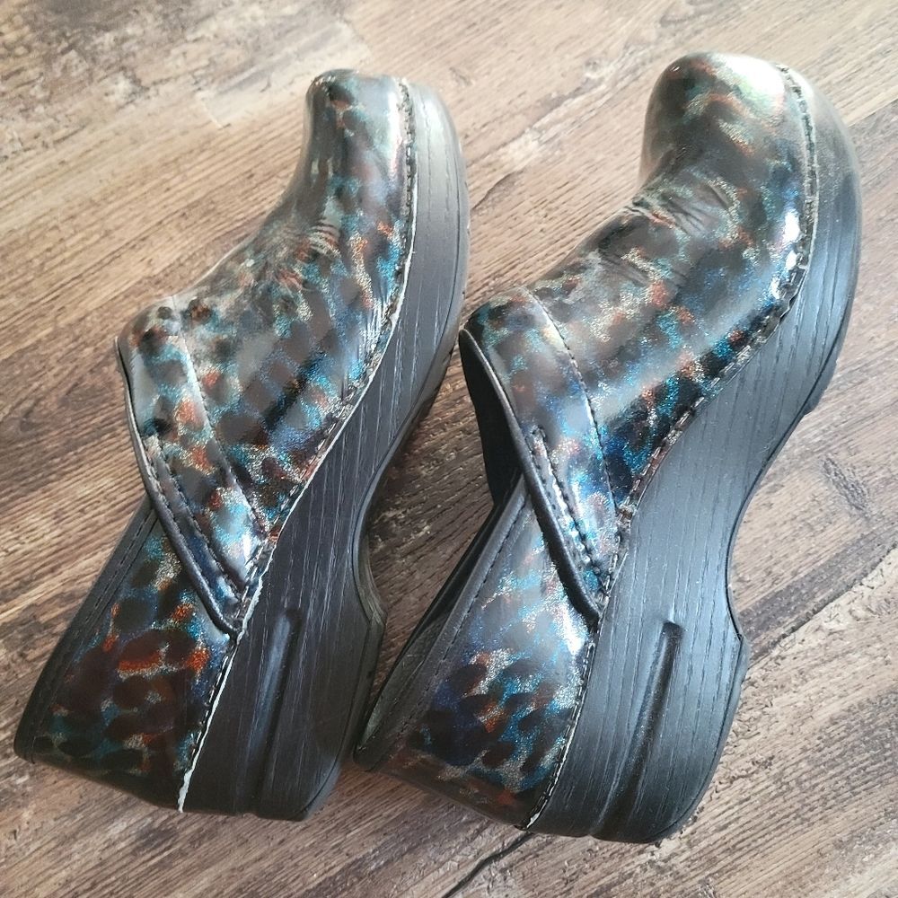Dansko Multicolor Mules & Clogs nursing Comfort